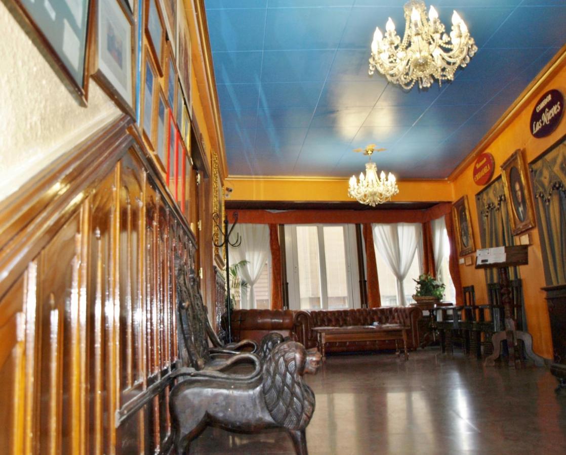 Hotel Mur Jaca Luaran gambar