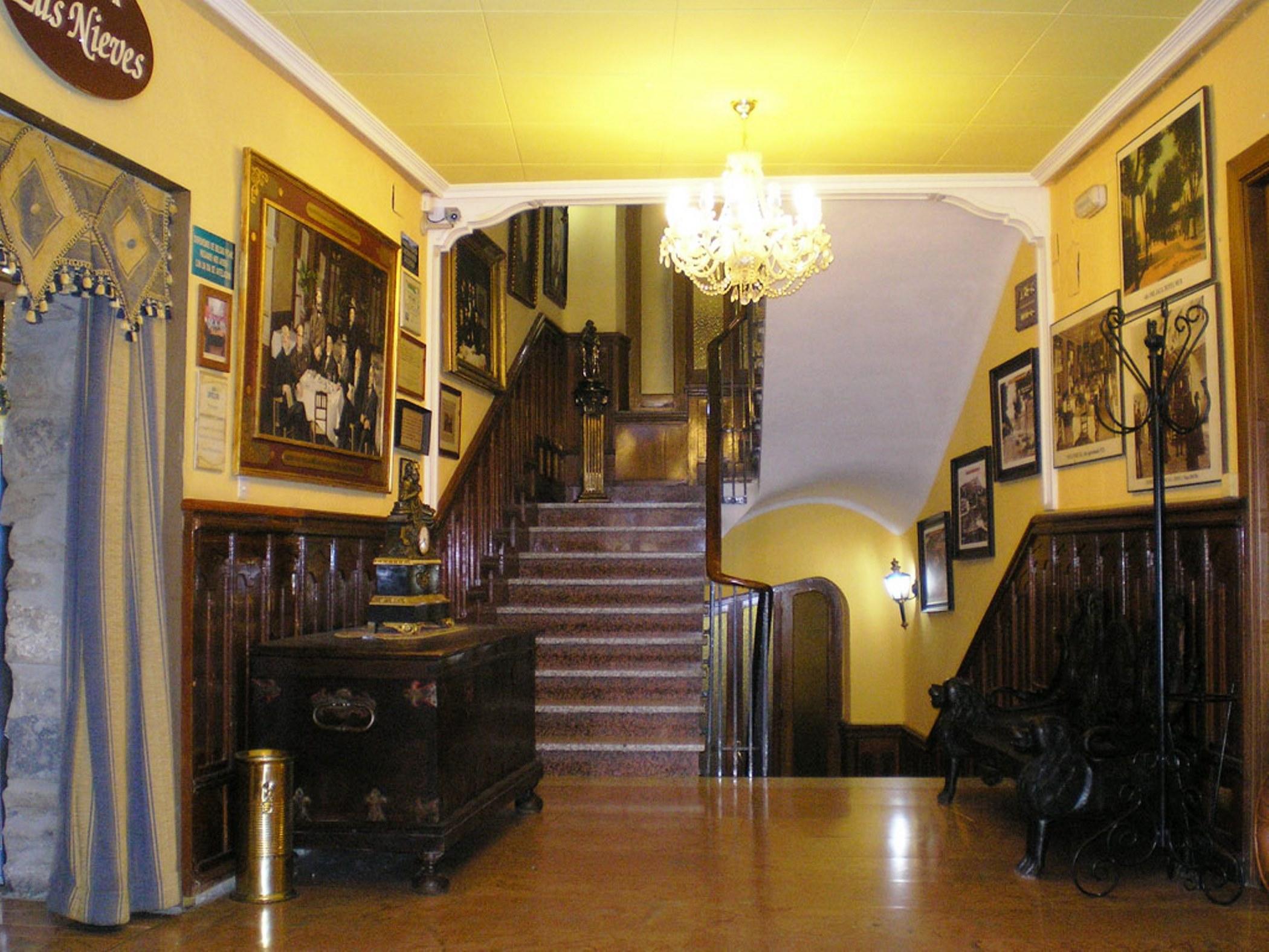 Hotel Mur Jaca Luaran gambar
