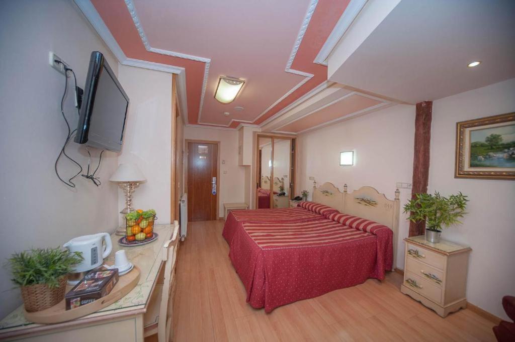 Hotel Mur Jaca Luaran gambar