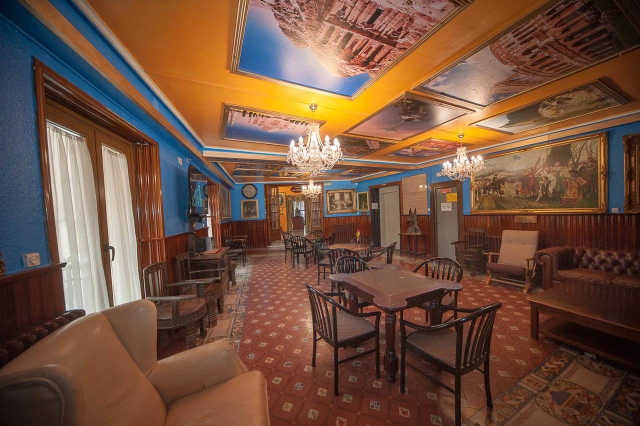 Hotel Mur Jaca Luaran gambar