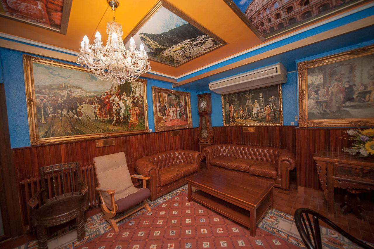 Hotel Mur Jaca Luaran gambar